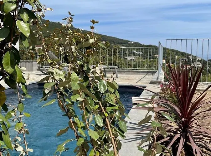 Bellevue, Neuve, 6 Pax, Pisc. Chauffée Villa Brando